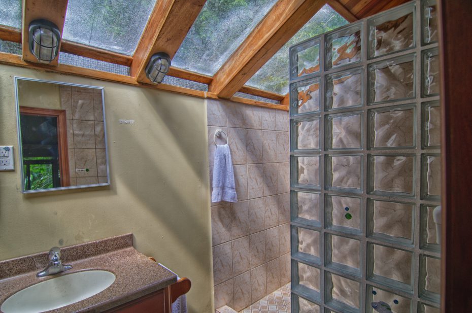 Bathroom in Belize Eco Lodge
