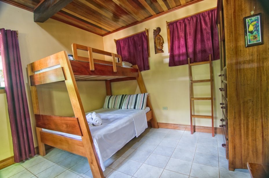 Belize Room for Rent