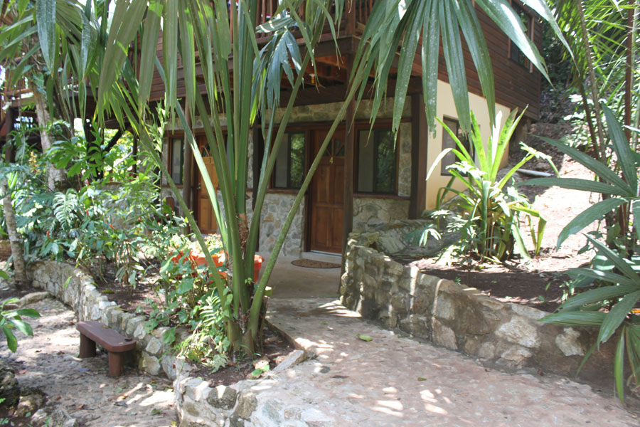 vacation homes rental in belize