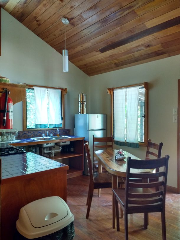 belize off grid homes